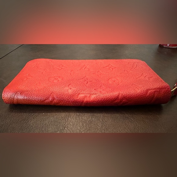 LOUIS VUITTON Empreinte Monogram Zippy Wallet in Red Leather SP4103 - Picture 3 of 15